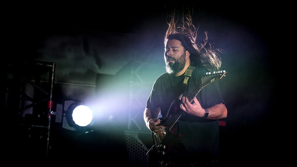 Stephen Carpenter discusses his battles with health issues.]