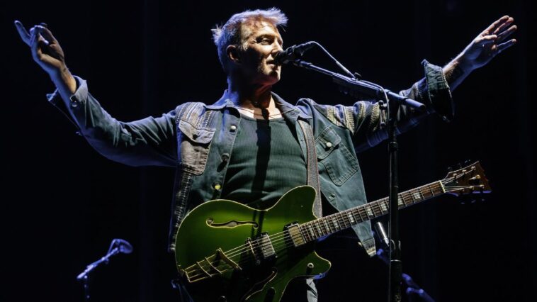 The distinctive equipment that Josh Homme declined]