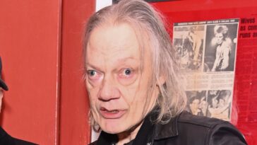 “Unlikely to occur... No feedback. I've spoken with many close to her, including family, but haven’t heard a word in over twenty years”: William Orbit announces a sequel to Ray Of Light, but reports no response from Madonna.]