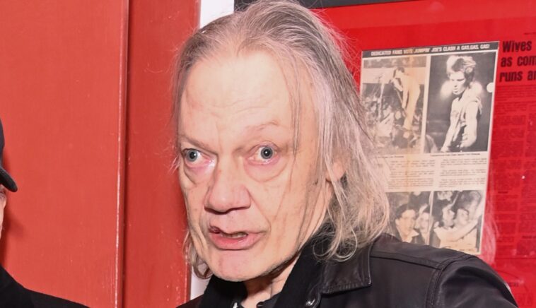 “Unlikely to occur... No feedback. I've spoken with many close to her, including family, but haven’t heard a word in over twenty years”: William Orbit announces a sequel to Ray Of Light, but reports no response from Madonna.]