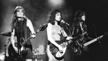 Vicki Peterson Discusses Prince's Acclaim and the Tale Behind a Bangles Hit]