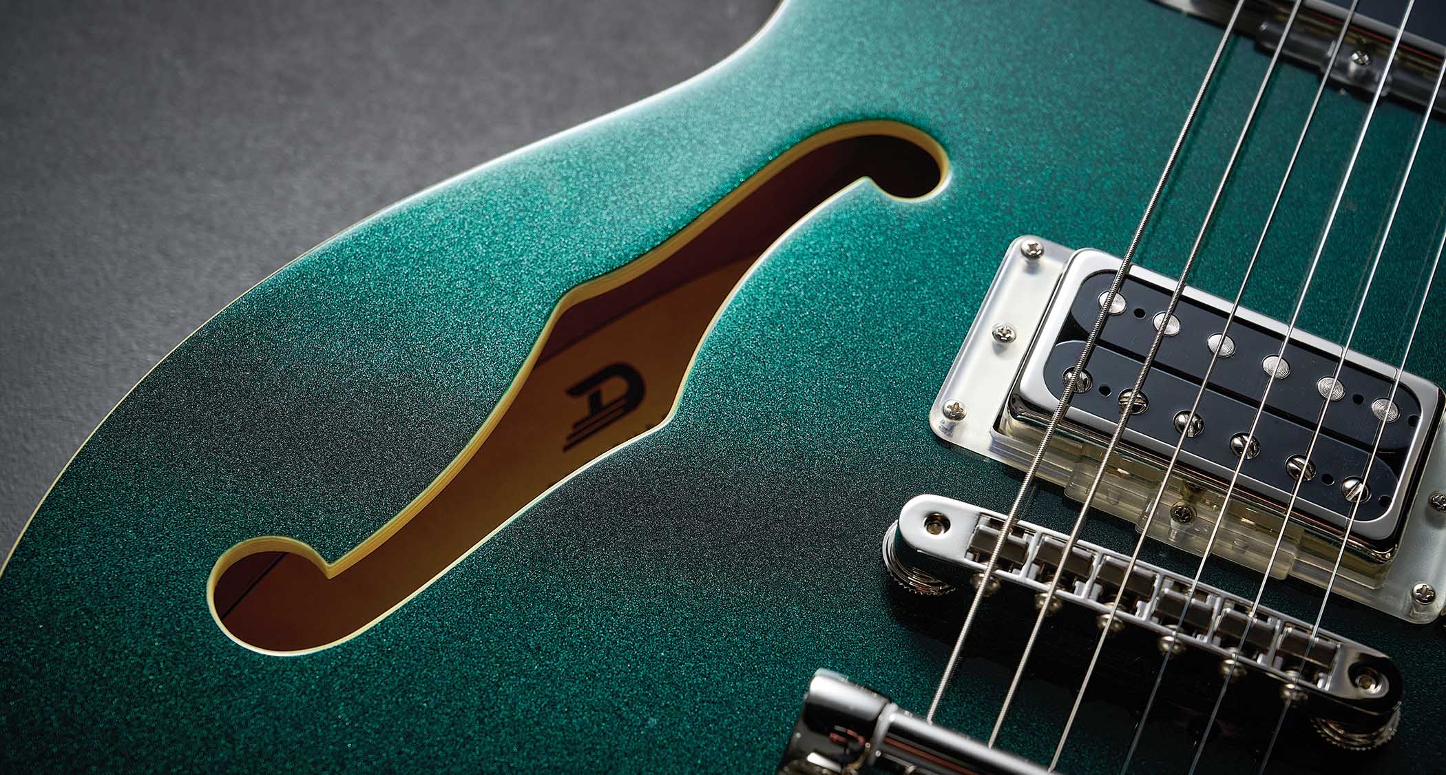 Duesenberg Starplayer CBR in Catalina Green
