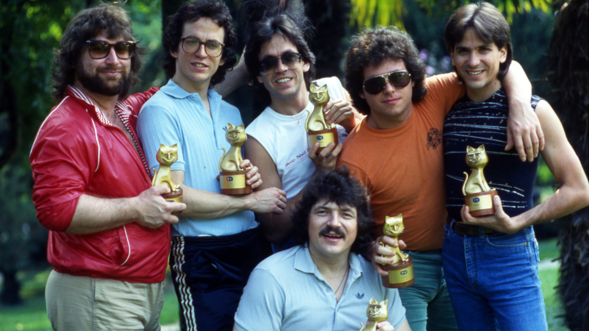 Toto in 1982: David Paich, Steve Porcaro, Jeff Porcaro, Steve Lukather, Mike Porcaro and Bobby Kimball