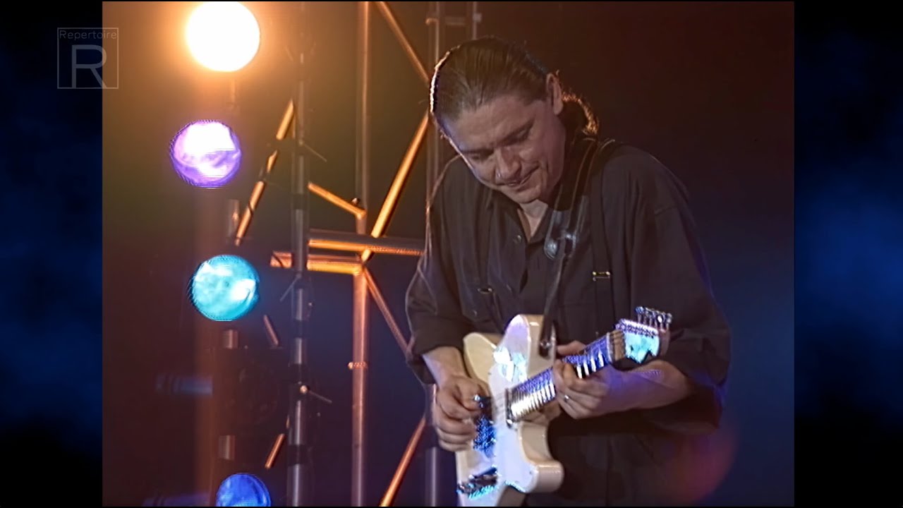 Robben Ford & The Blue - Live At Montreux1993 (Full Concert Video) - YouTube