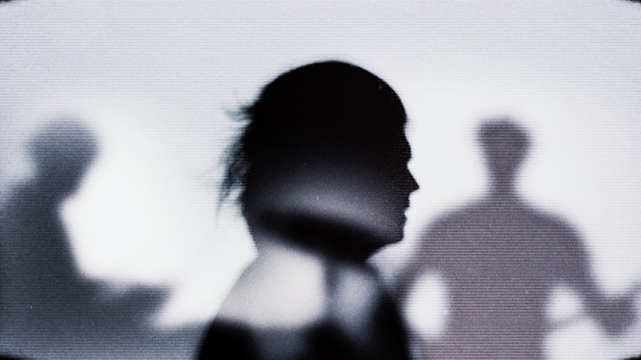 TIGERCUB - SILVER SMILE (Official Music Video) - YouTube