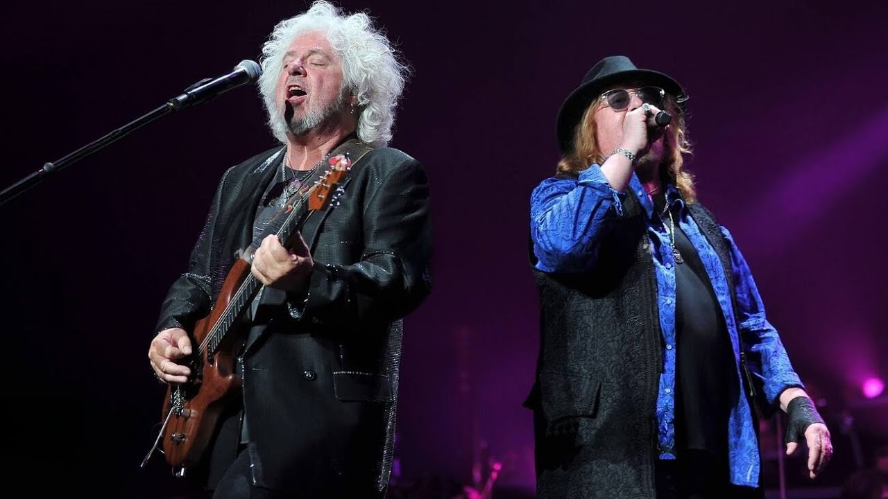 Toto - Rosanna, Africa, Hold The Line & Stop Loving You (live) [2024] - YouTube