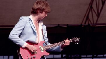 5 Simple Alternate Chord Voicings for Open Positions]