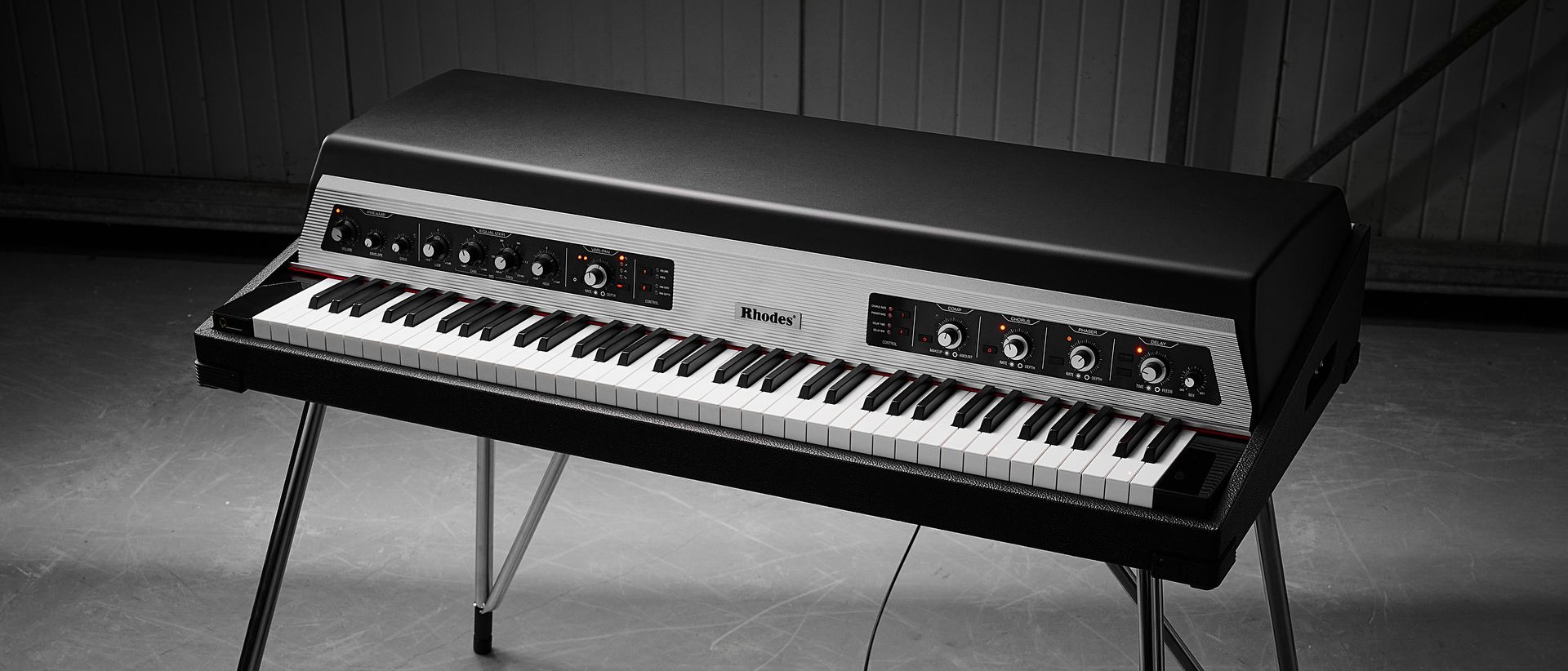 “A Timeless Classic Reimagined for Today”: Rhodes MK8 Review]
