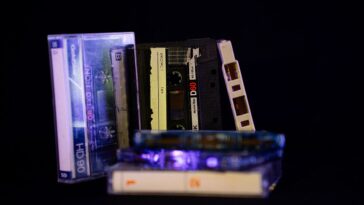 "Discover the fan who has captured over 10,000 live performances on old cassette tapes from the early '90s – and is now sharing the remarkable audio for free!"]
