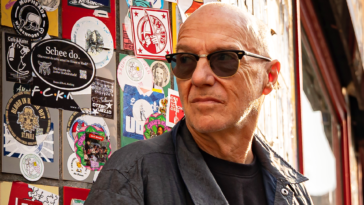 "Exploring Our Vulnerabilities: A Conversation with Midge Ure on Resilience and Reflection"]