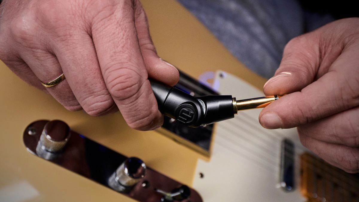 Flipjack cables transition from straight to angled in a flash.]