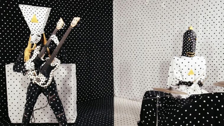 How Angine de Poitrine Transformed a Private Joke into a Viral Sensation]