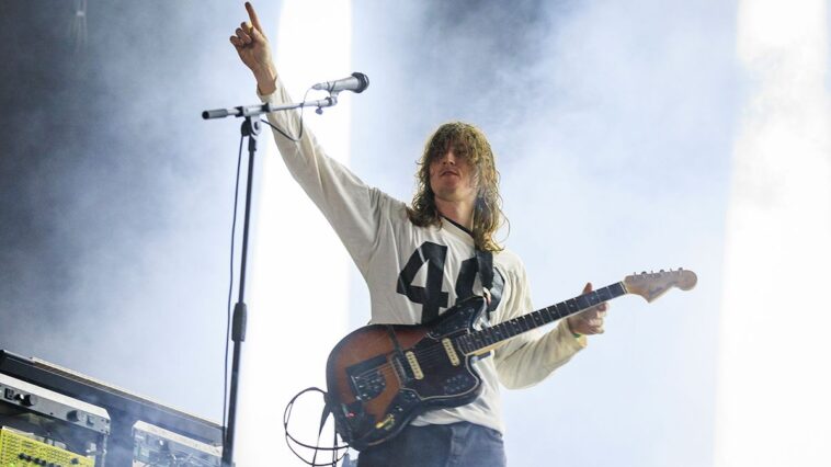 How Mk.gee is Reviving This 1990s Roland Modeler]