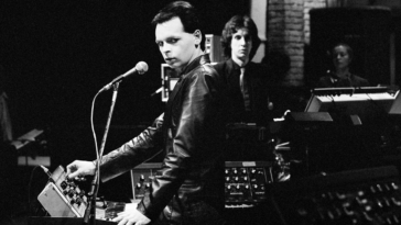 "How to Recreate the Sound of Gary Numan's Synth-Pop Classic 'Cars': A Song Written in Just 10 Minutes Without a Keyboard"]