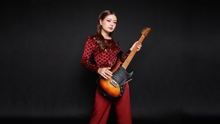 Ibanez Introduces Its First Female Indian Endorser, Imnainla Jamir]