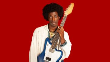 Introducing Amani Burnham, the emerging blues-rock sensation merging fingerstyle technique with Stevie Ray Vaughan's signature sound.]