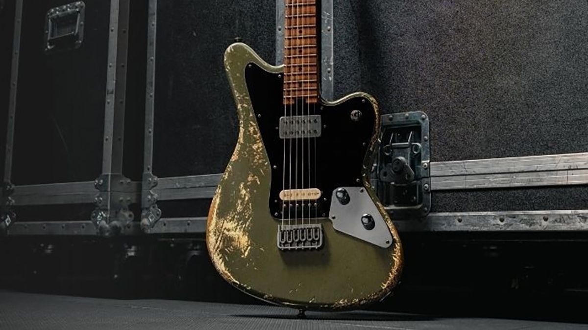 Jackson officially unveils Misha Mansoor's Surfcaster.]