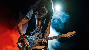 Joe Perry's "Rat Strat" – the guitar he chilled in the freezer]
