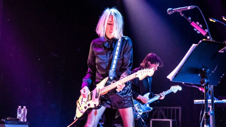 Kim Gordon: How to Create Amazing Music with Subpar Guitars]