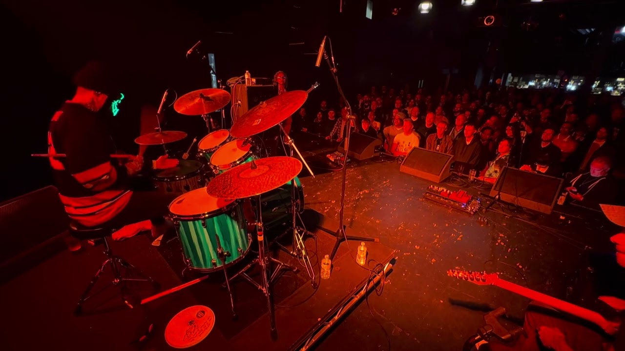 Greg Howe