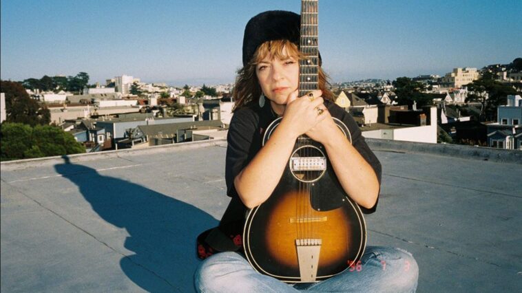 Morgan Nagler Discusses Her '77 Martin and Collaborating with Kim Deal]