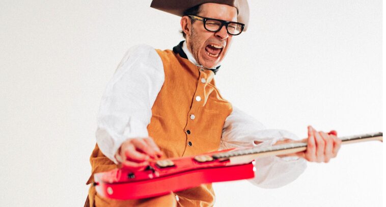 Paul Gilbert Jams to the Words of the First President]