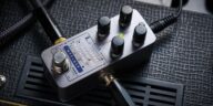Review of the Electro-Harmonix Pico Smart Harmony Device]