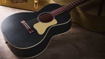 Review of the Gibson L-00 Century 12-Fret Guitar]