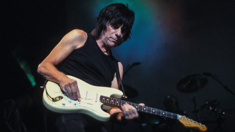 Ritchie Blackmore reveals how Jeff Beck "bent the rules."]
