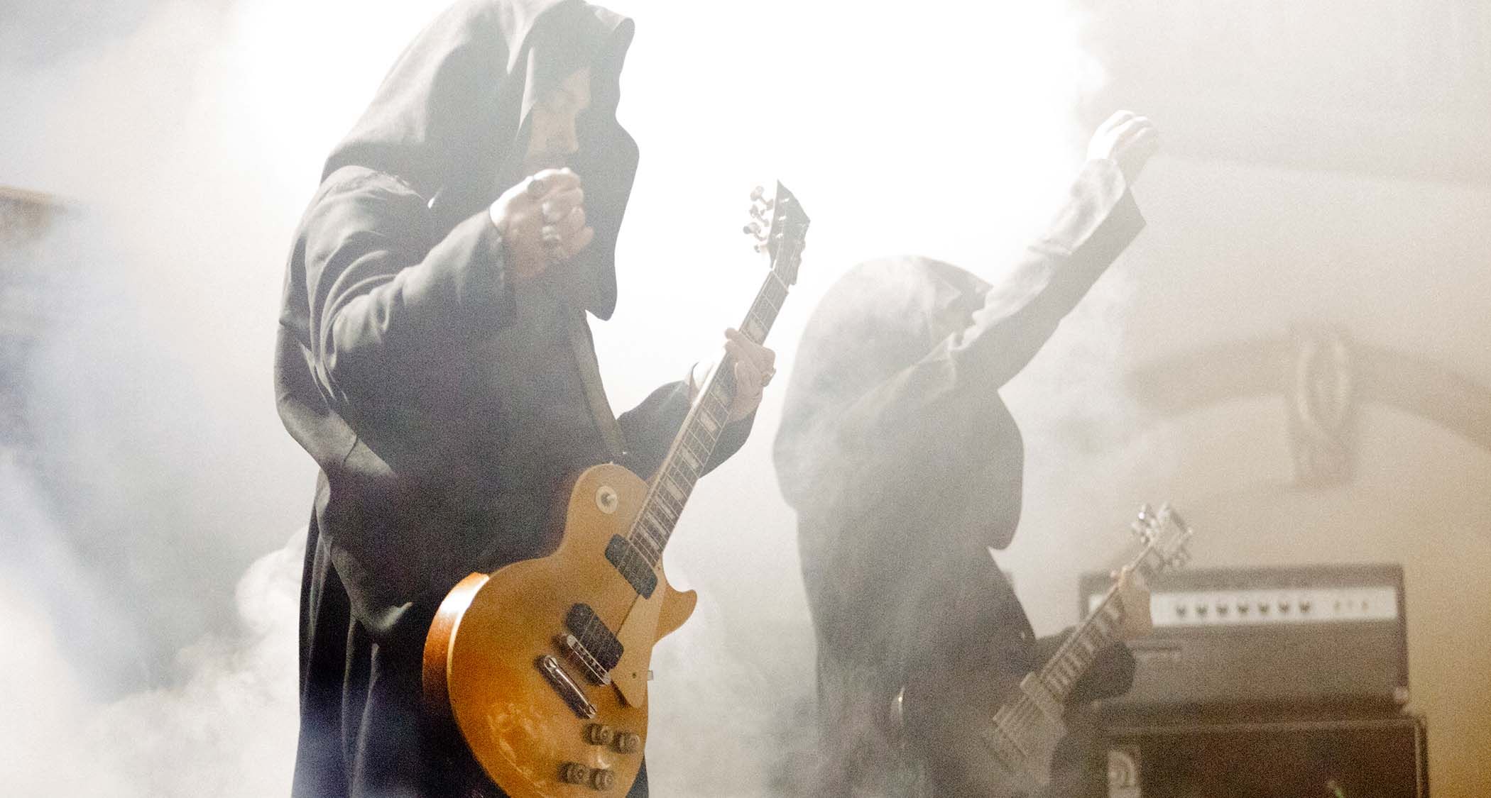 Sunn O))) Discusses the Difficulty of Managing 130 Guitar Tracks]