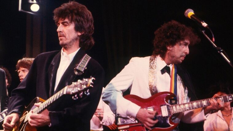 The Moment Bob Dylan and a Beatle Disagreed Over a Solo Performance]
