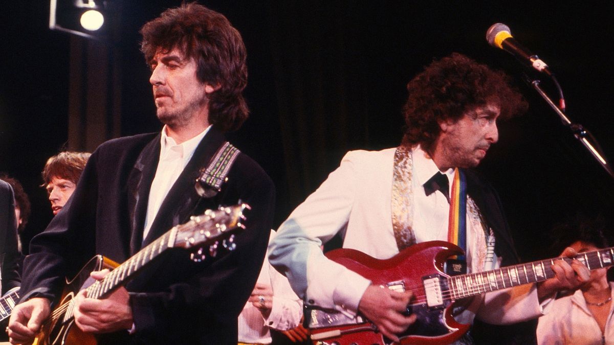 The Moment Bob Dylan and a Beatle Disagreed Over a Solo Performance]
