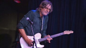 Val McCallum's Unexpected Journey into Session Work]