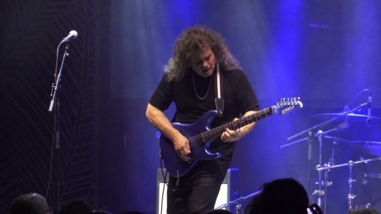 Vinnie Moore