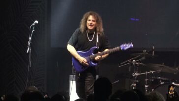 Vinnie Moore