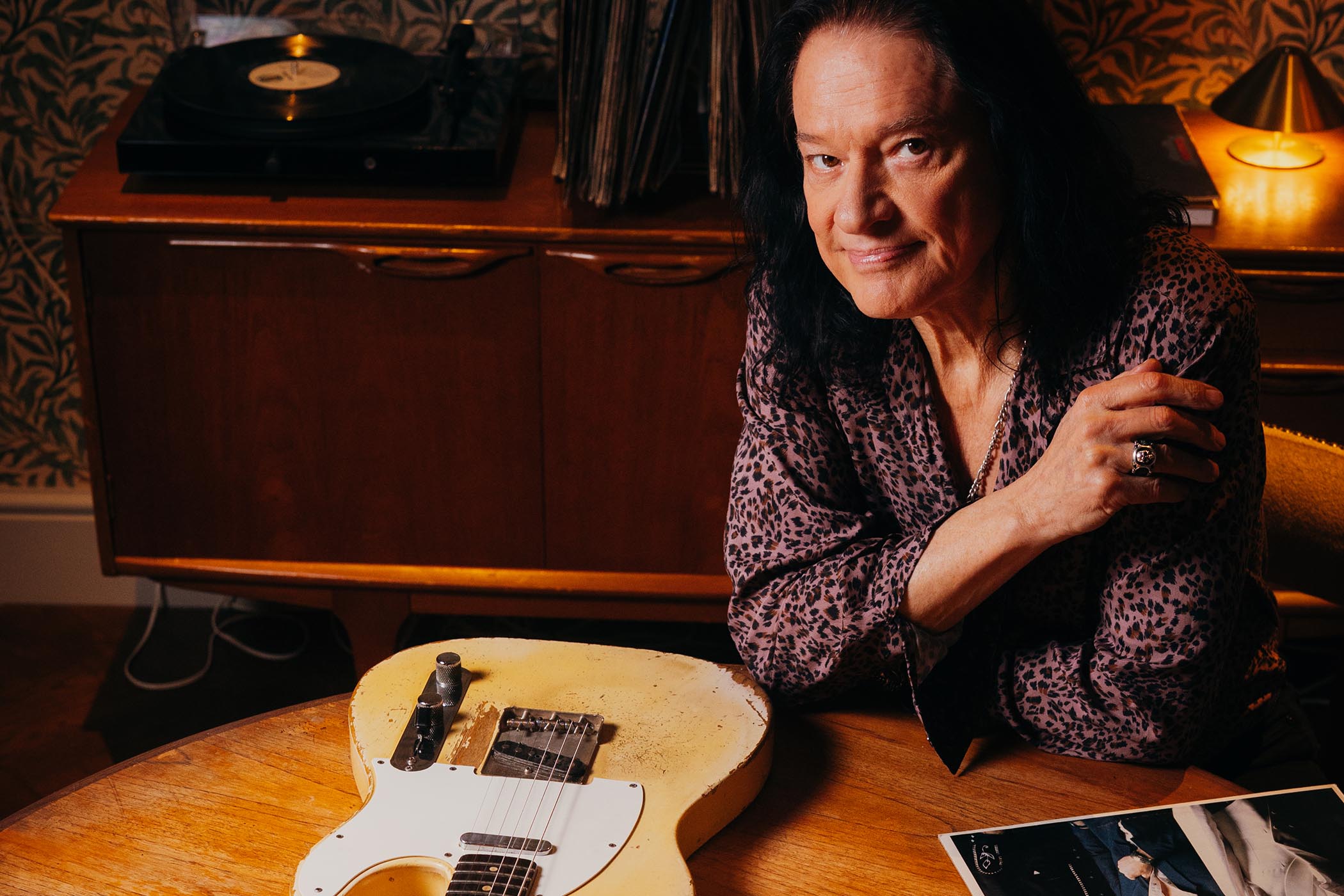 Robben Ford with his trusty 1960 Fender Telecaster