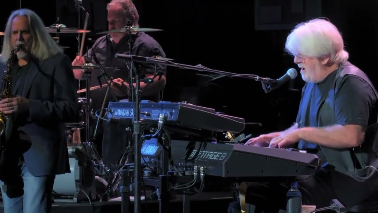 The Doobie Brothers: 50th Anniversary at Radio City Music Hall on Wednesday, October 26, 2022 - YouTube