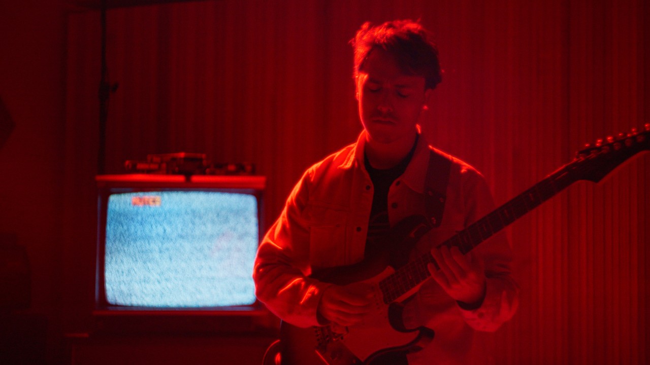 Matteo Mancuso - Solar Wind (feat. Steve Vai) Official Video - YouTube