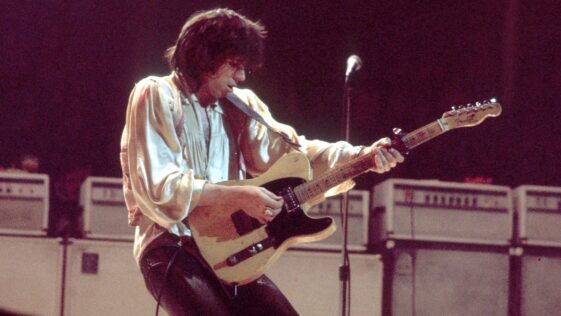 5 Chords That Mimic Open Tuning Without Actually Being It]