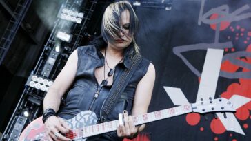 Amir Derakh Reflects on Losing the Ozzy Osbourne Role to Zakk Wylde]