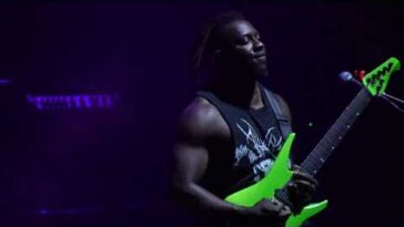 Tosin Abasi