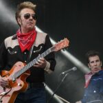 Brian Setzer discusses the “wellness beverage” that led him to rehabilitation.]