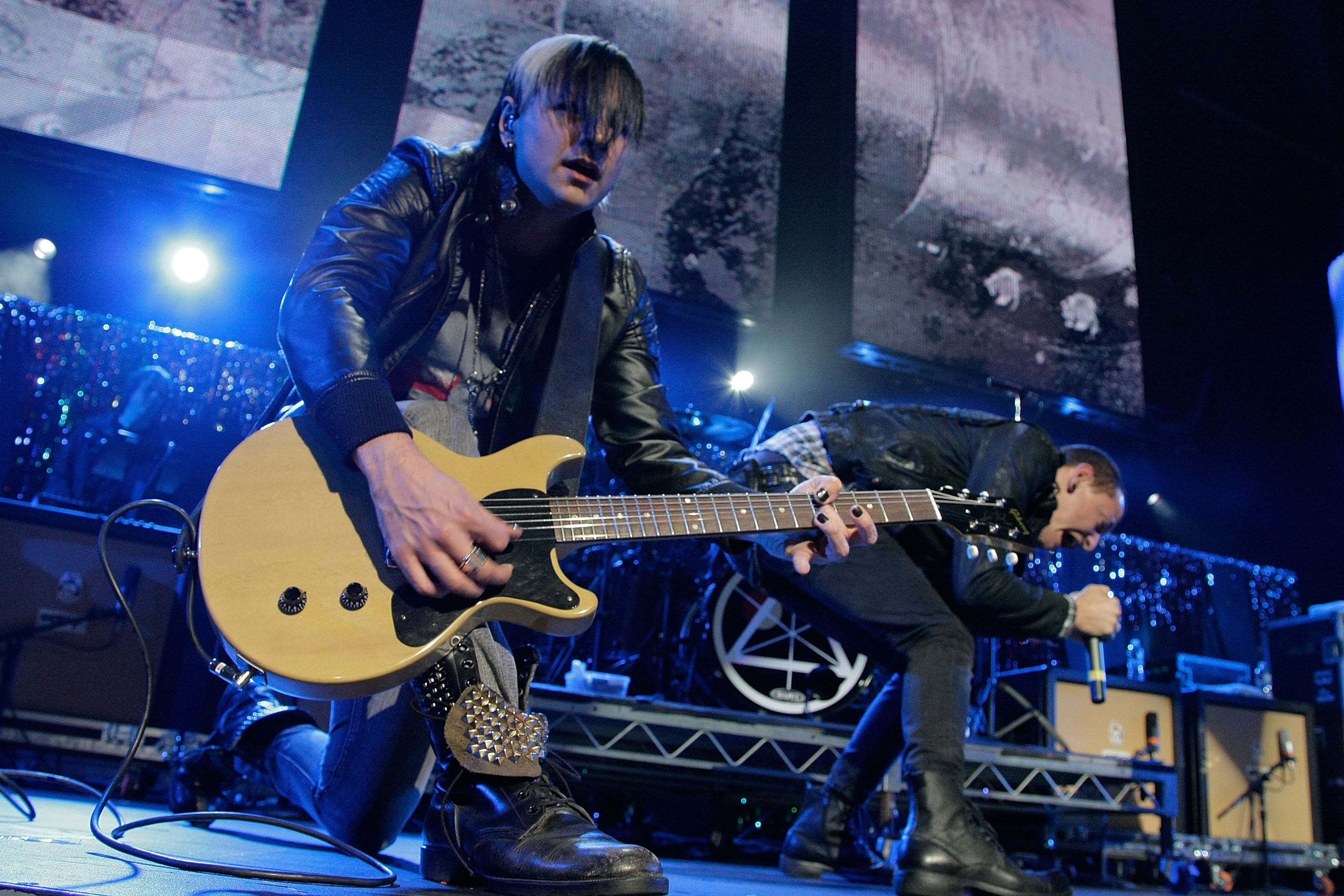 Chester Bennington (R) and Amir Derakh (L) of Dead by Sunrise perform at KROQ's Almost Acoustic Christmas 2009 - Day 1 at Gibson Amphitheatre on December 12, 2009 in Los Angeles, California