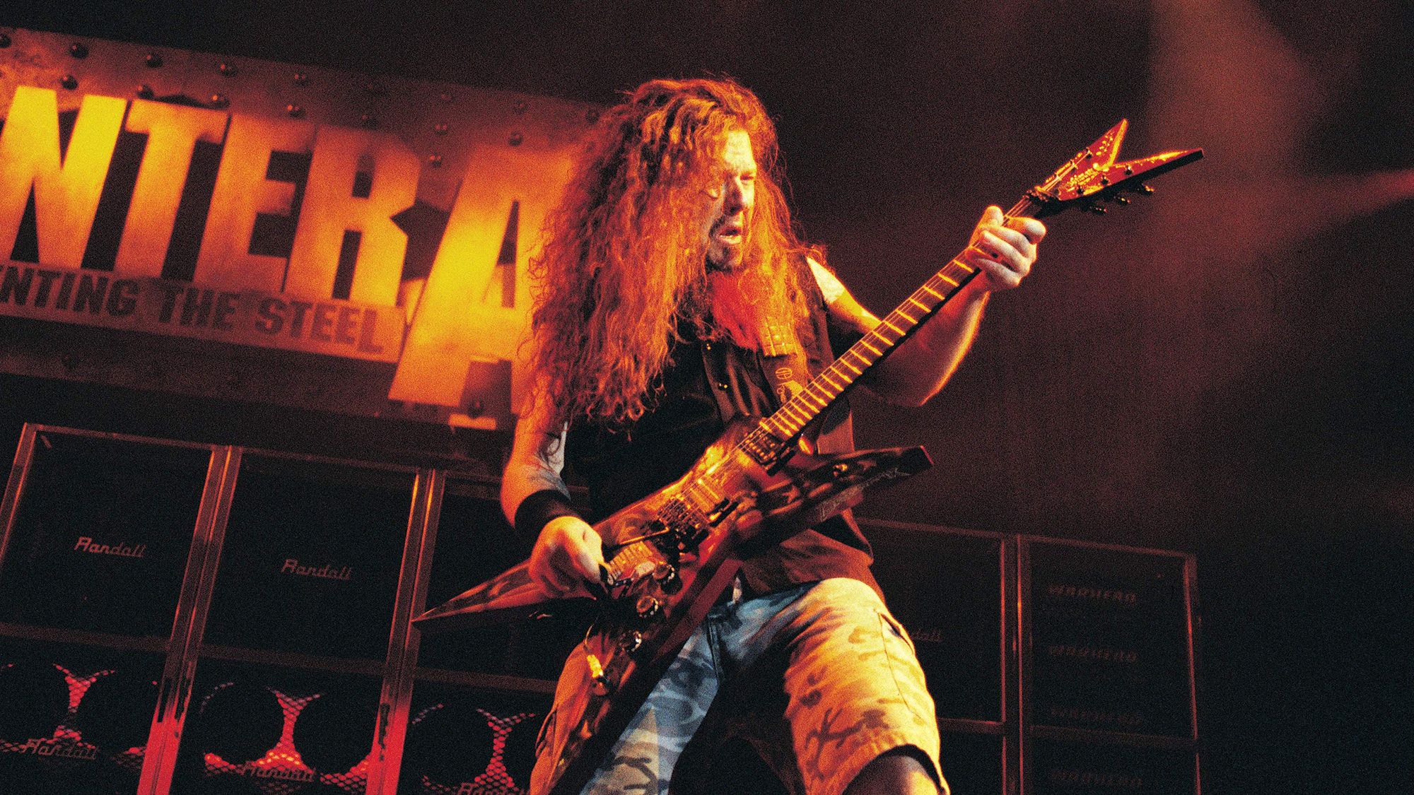 Court sides with Dean in Dimebag Estate legal battle.]