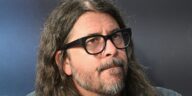 "Dave Grohl Shares How He Felt Watched by a Security Guard While Distributing CDRs of the New Foo Fighters Album in Southern California"]