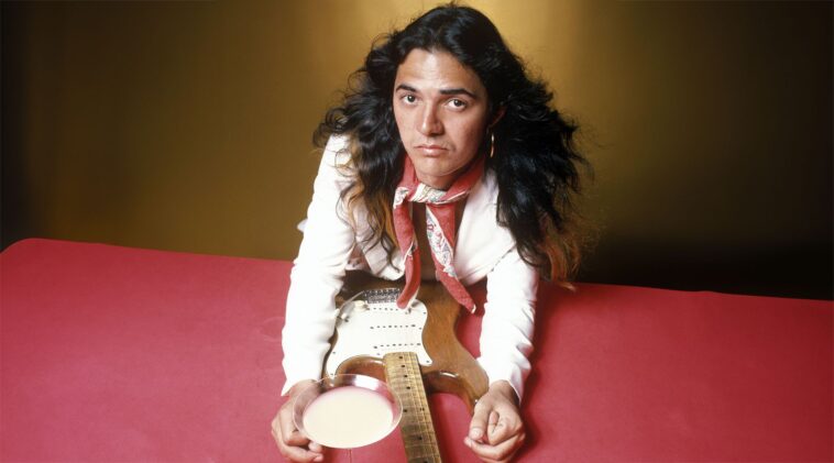David Coverdale Discusses Tommy Bolin Taking Over for Ritchie Blackmore]