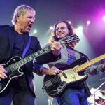 Geddy Lee Recalls the Evening He and Alex Lifeson Acquired His First Bass Amplifier]