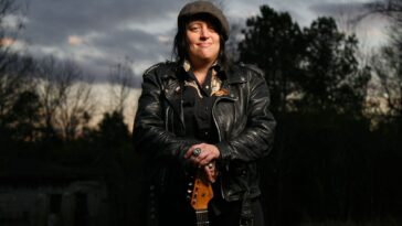 How the Rapidly Ascending Blues Guitarist Laura Chavez Discovered Her Sound]