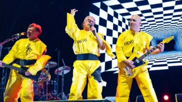 Josh Hager on the brilliance of the late Devo guitarist Bob Casale]