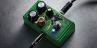 Review of the JHS Pedals 424 Gain Stage]